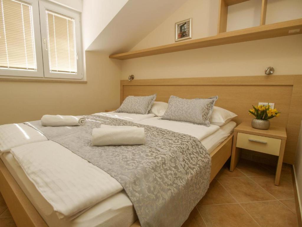 Apartments Villa Bondi Makarska Exterior foto