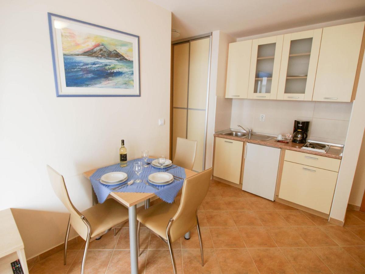 Apartments Villa Bondi Makarska Exterior foto